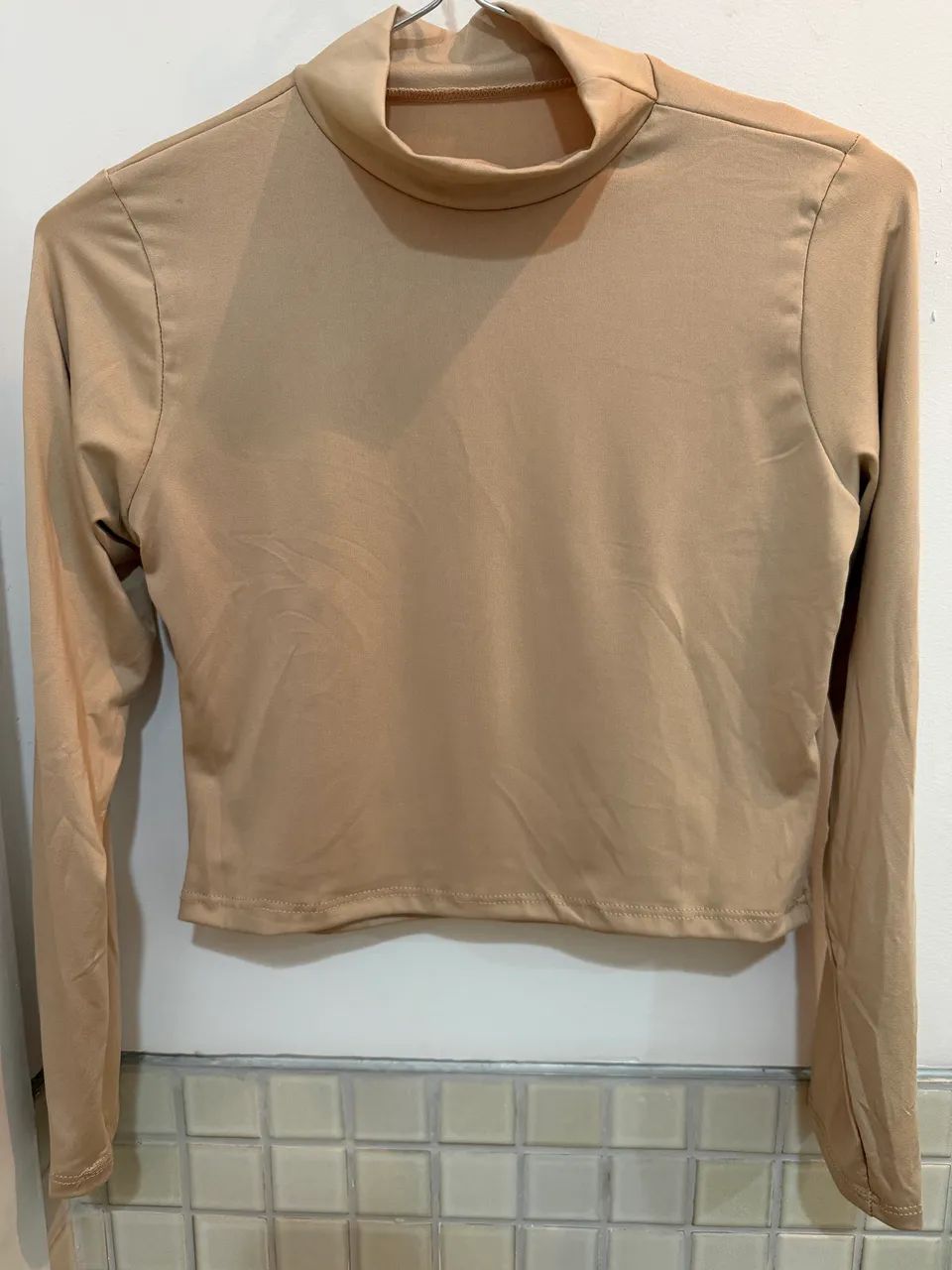Lote de roupa feminina - Foto 4