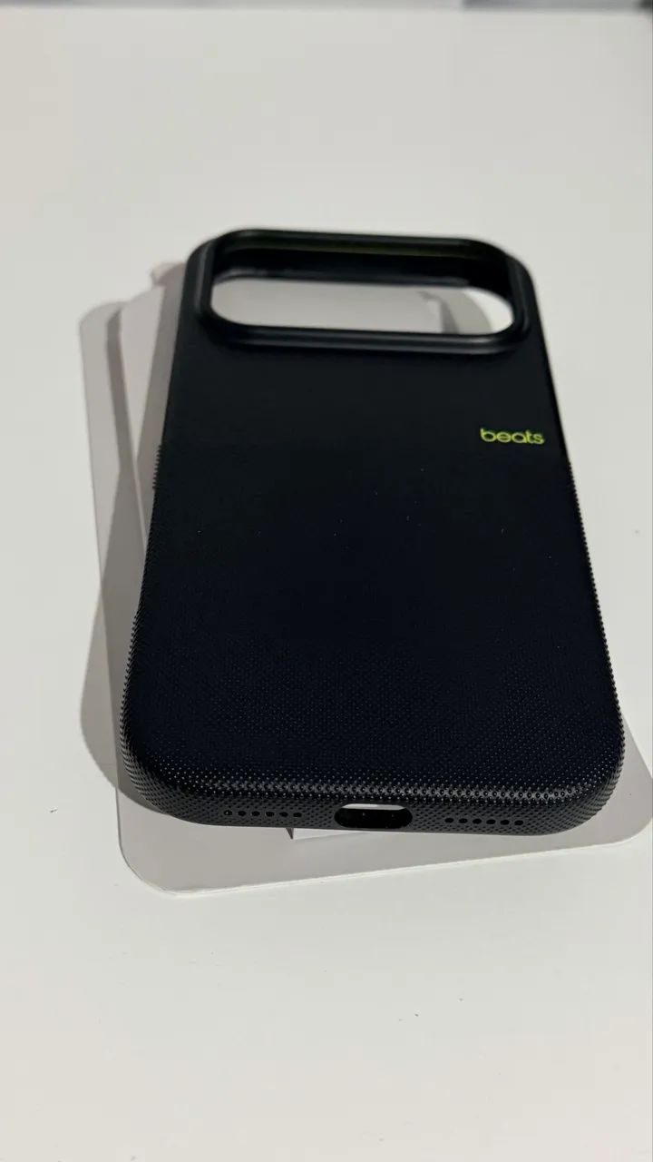 Case Beats Rugged  IPhone 17 Pro Max