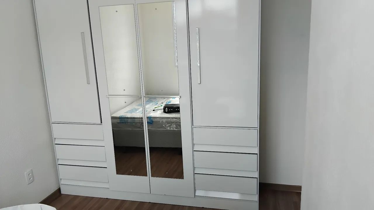 Guarda Roupa Casal