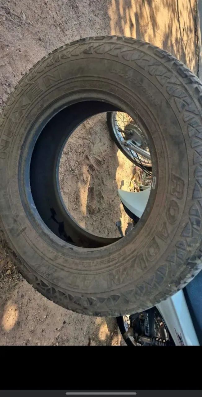 Vendo pneu aro 18 - Foto 3