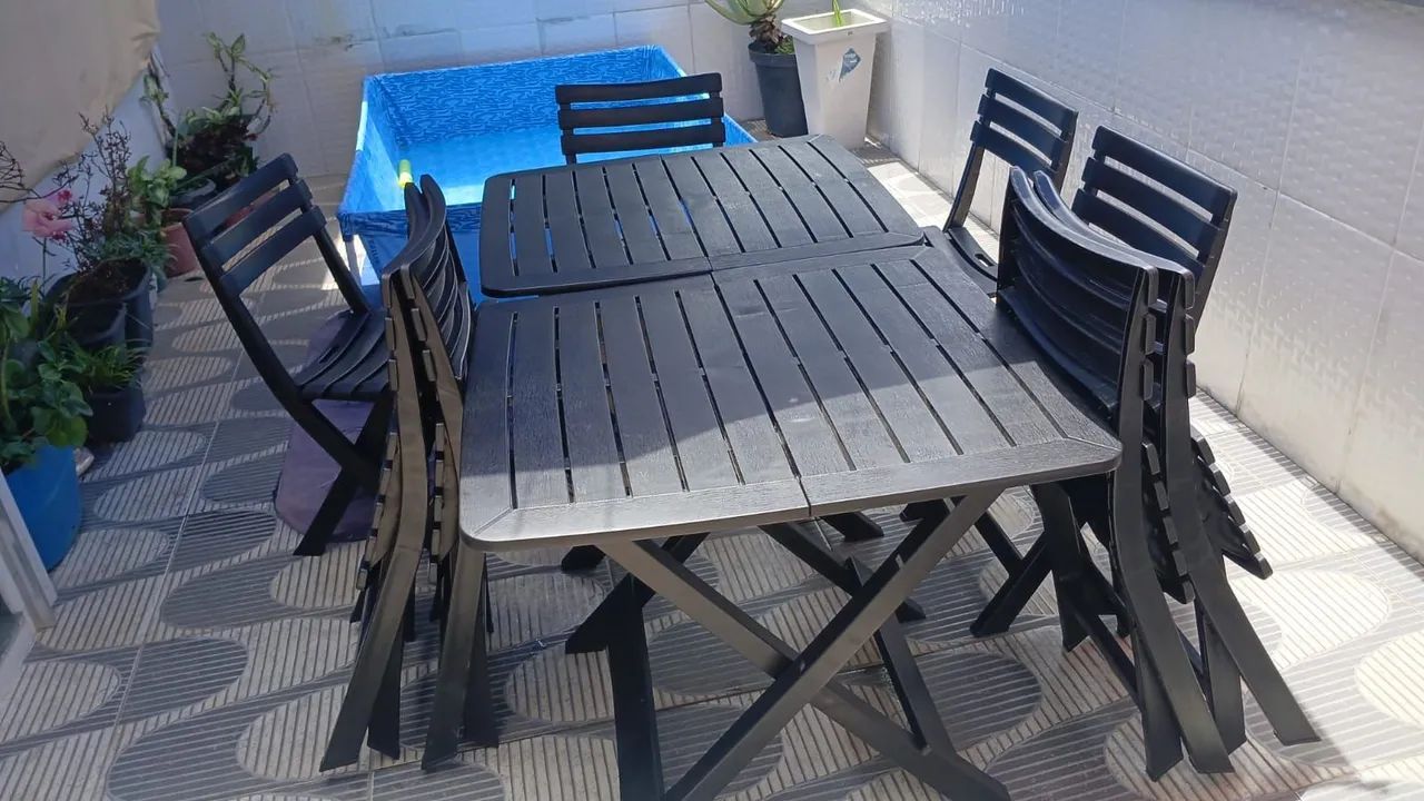 2 Jogos de Mesa e Cadeira Preta 