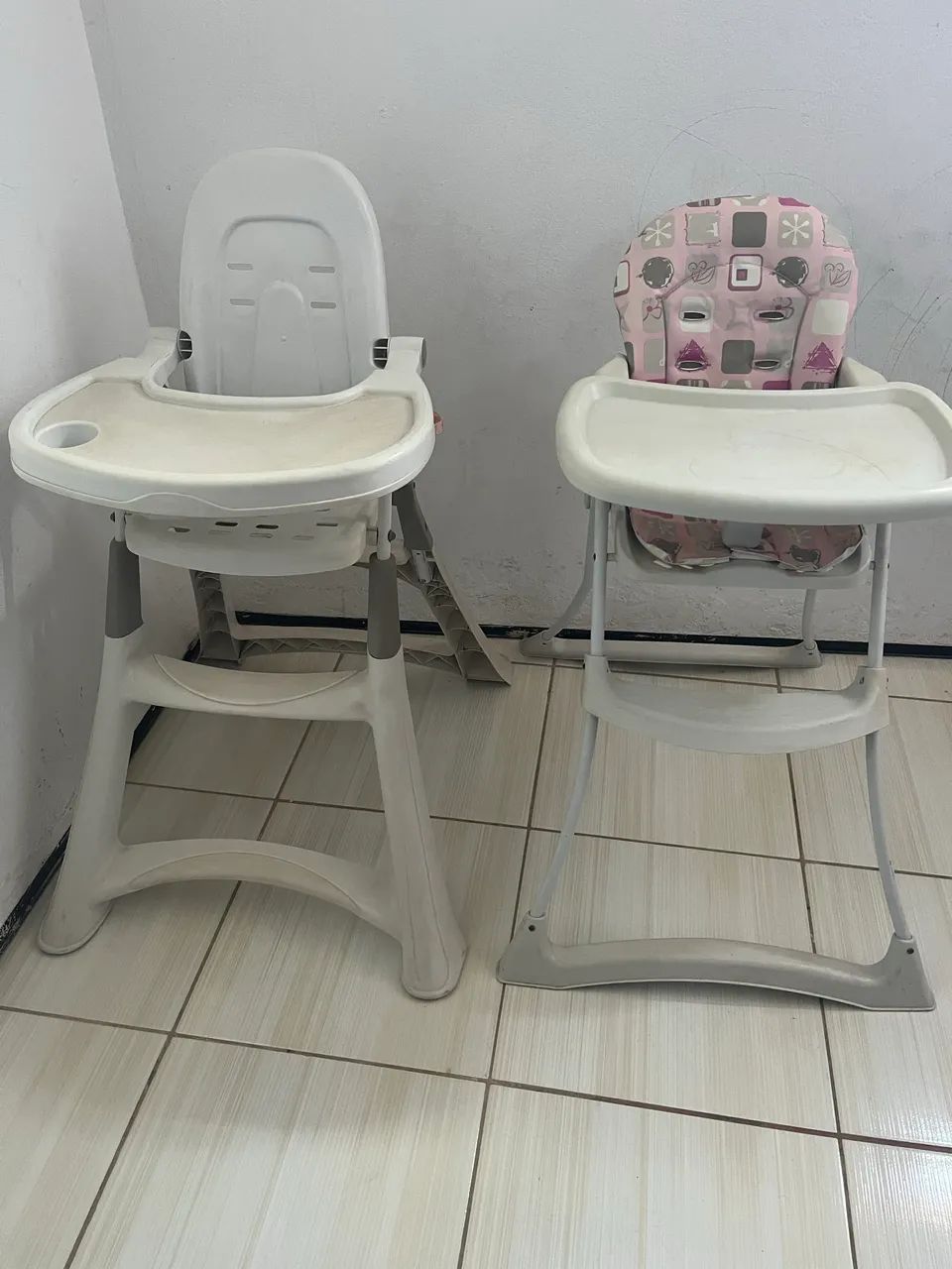 Vendo cadeira de Alimentação 