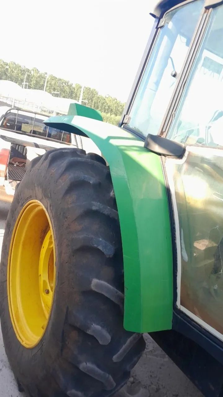 trator JD 115CV modelo 6115j ano 2023 6.250hrs FLORESTAL - Foto 6