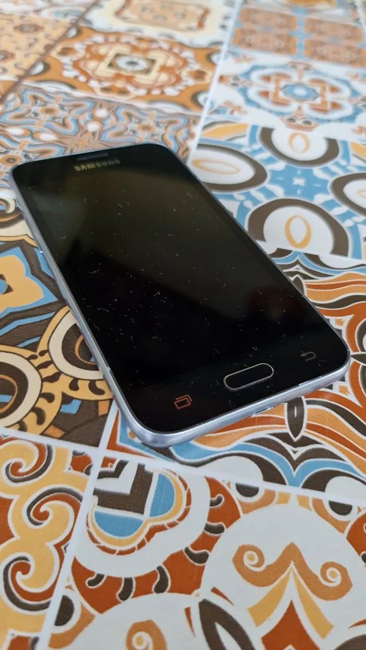 Galaxy J1 Impecável para Colecionadores - Foto 2