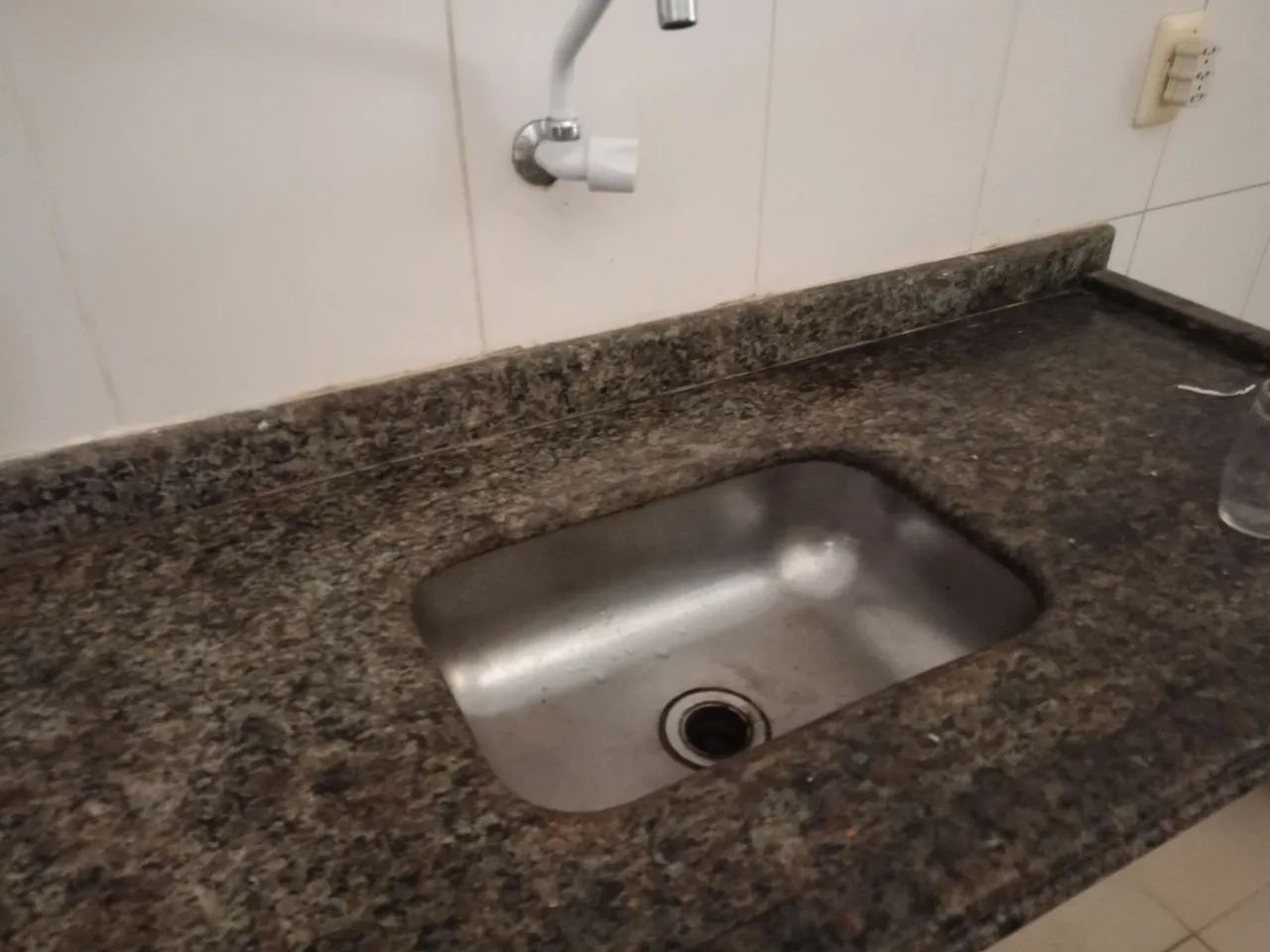 Pia de cozinha e balcão granito  - Foto 2