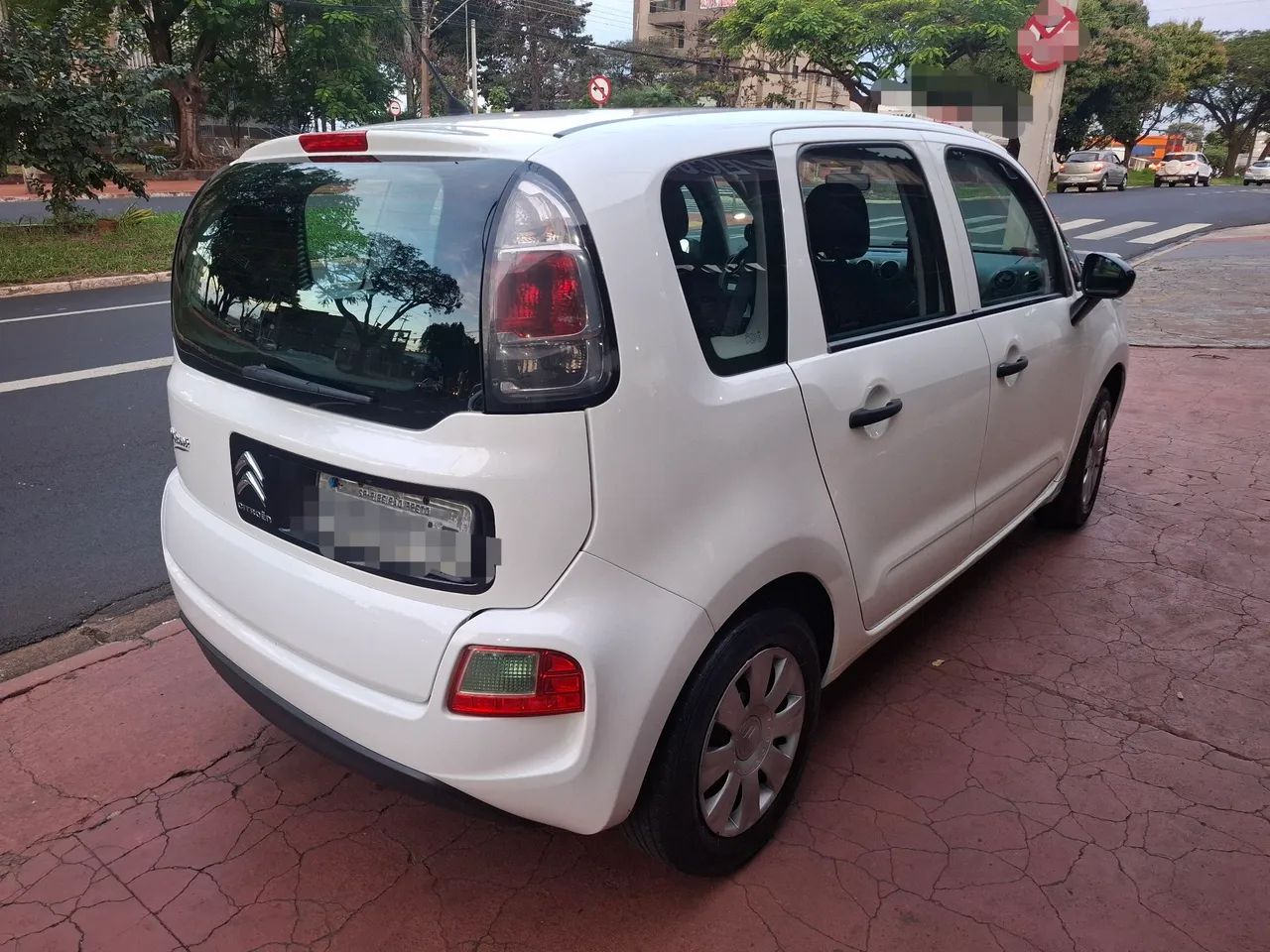 Citroën C3 C3 Picasso GL 1.5 Flex 8V Mec. 2014