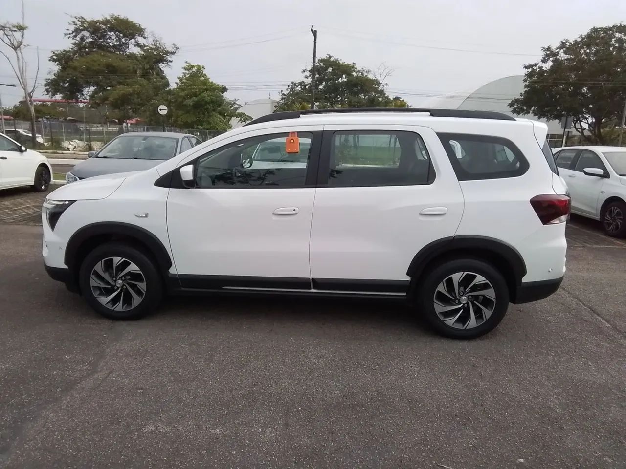 Chevrolet Spin Premier 1.8 8V Econo.flex 5P Aut. 2025 - Foto 8