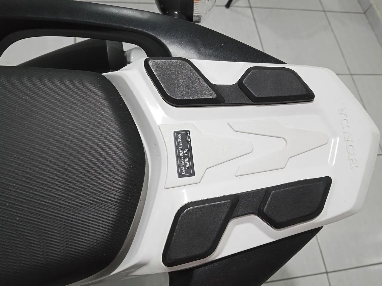 Moto nxr 160 2023 com apenas 1.900 Km  zerada. - Foto 8