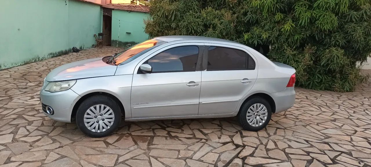 Volkswagen Voyage 2011
