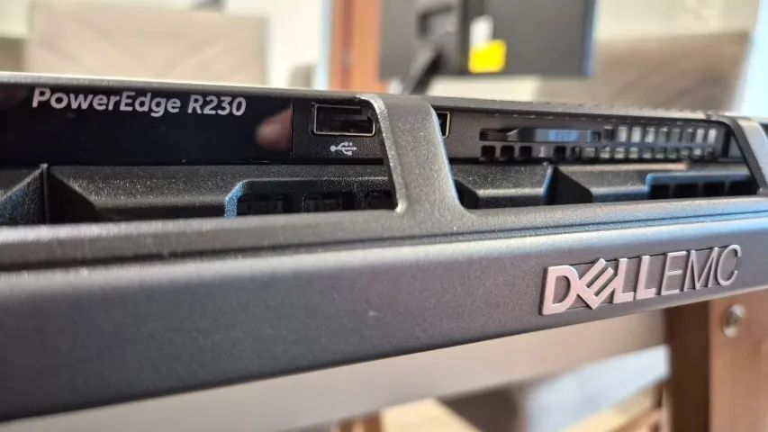 Servidor Dell PowerEdge R230 - Xeon E3-1270 | 16GB DDR4