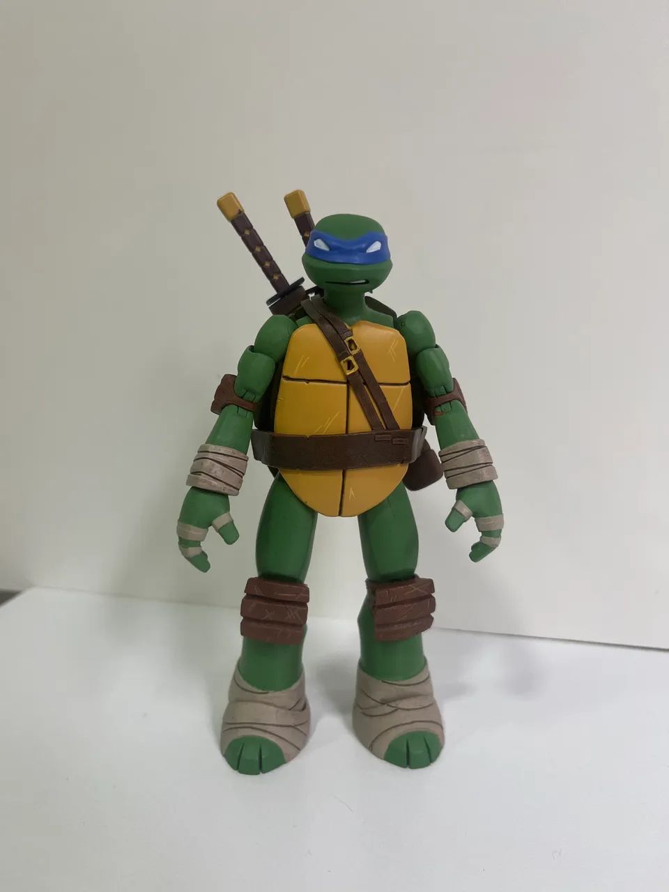NECA Leonardo TMNT 2012 (original)