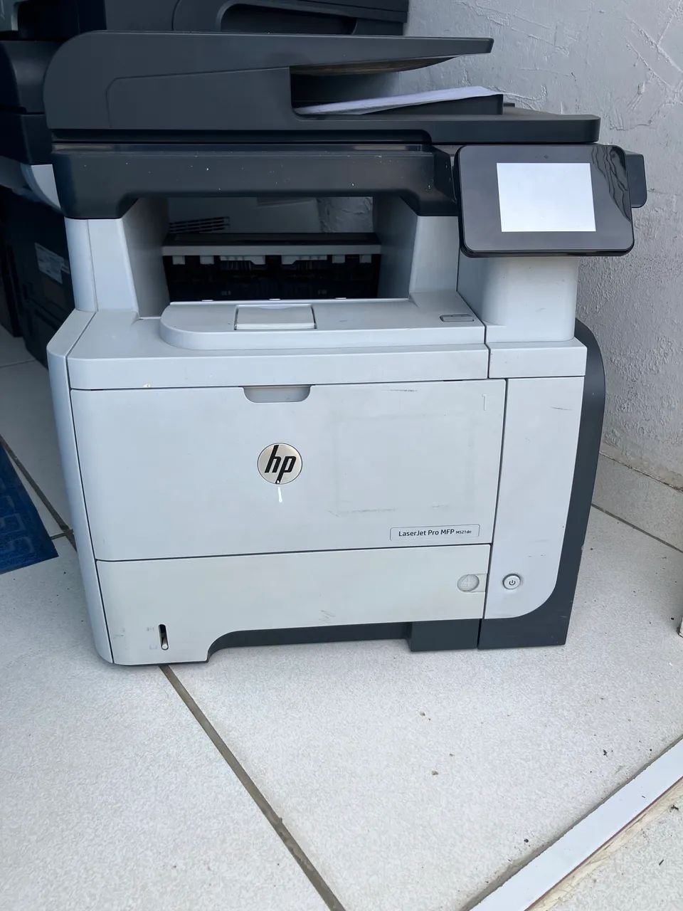 Impressora multifuncional laser Jet Hp pro 521dn - Foto 2