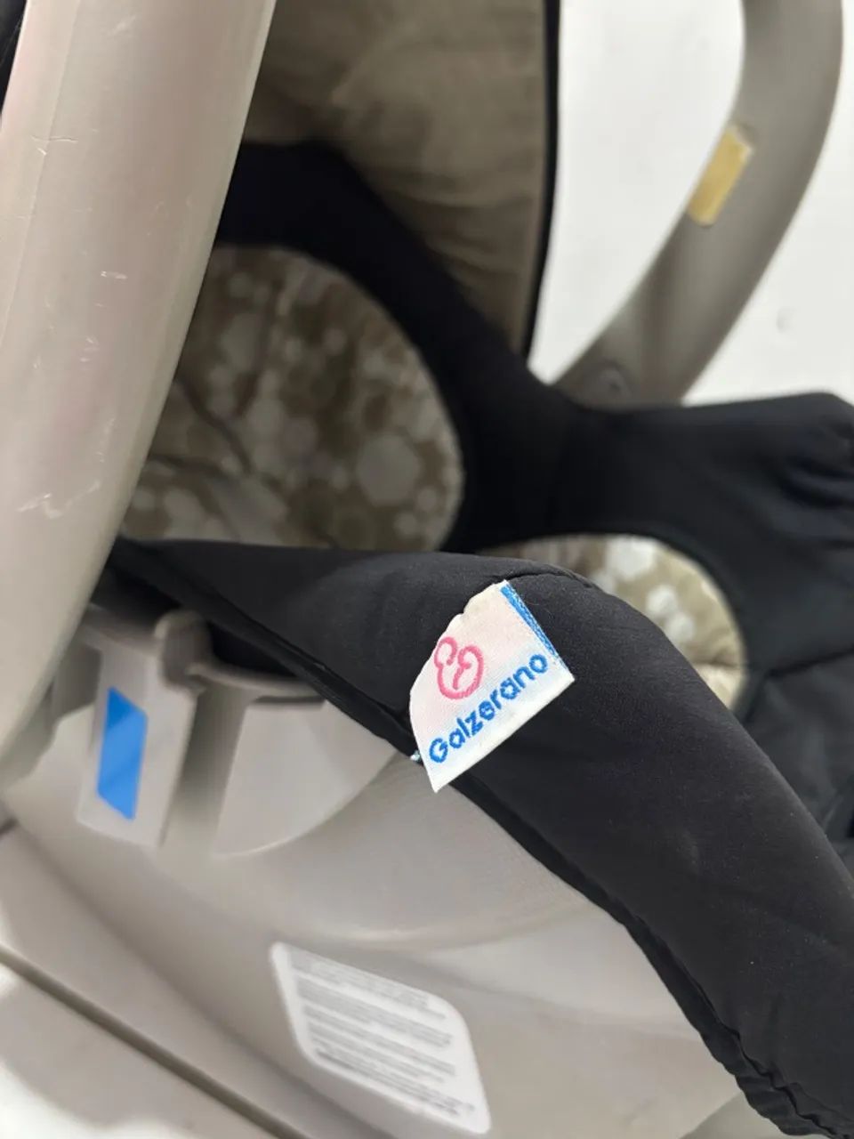 Bebê conforto com base, marca Galzerano, vai com capa com de rosa de brinde  - Foto 4