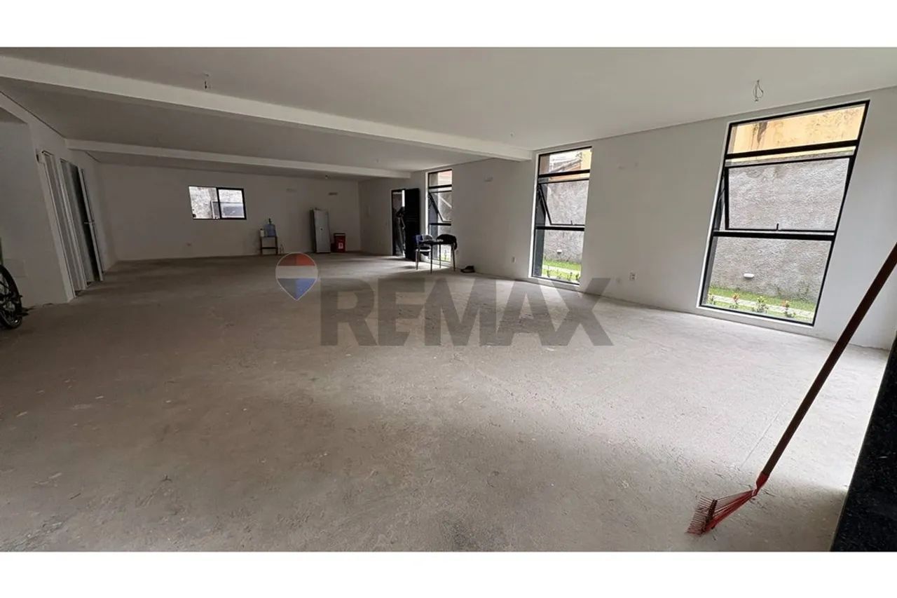 Alugue Espaço Comercial no Coração do Espinheiro com 300m²! - Foto 5