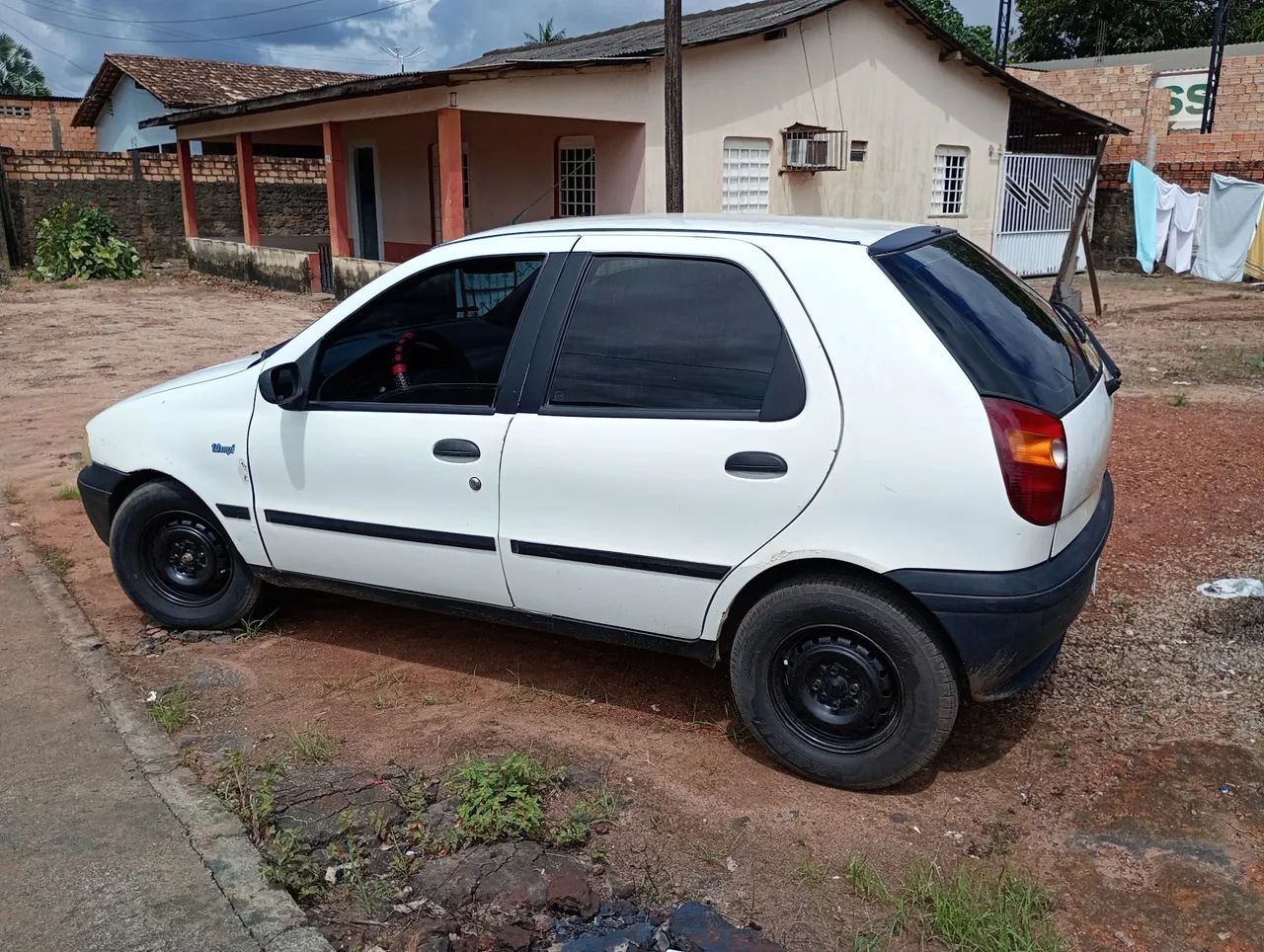 Fiat Palio EDX 1.0 MPI 2P 1997 - Foto 3