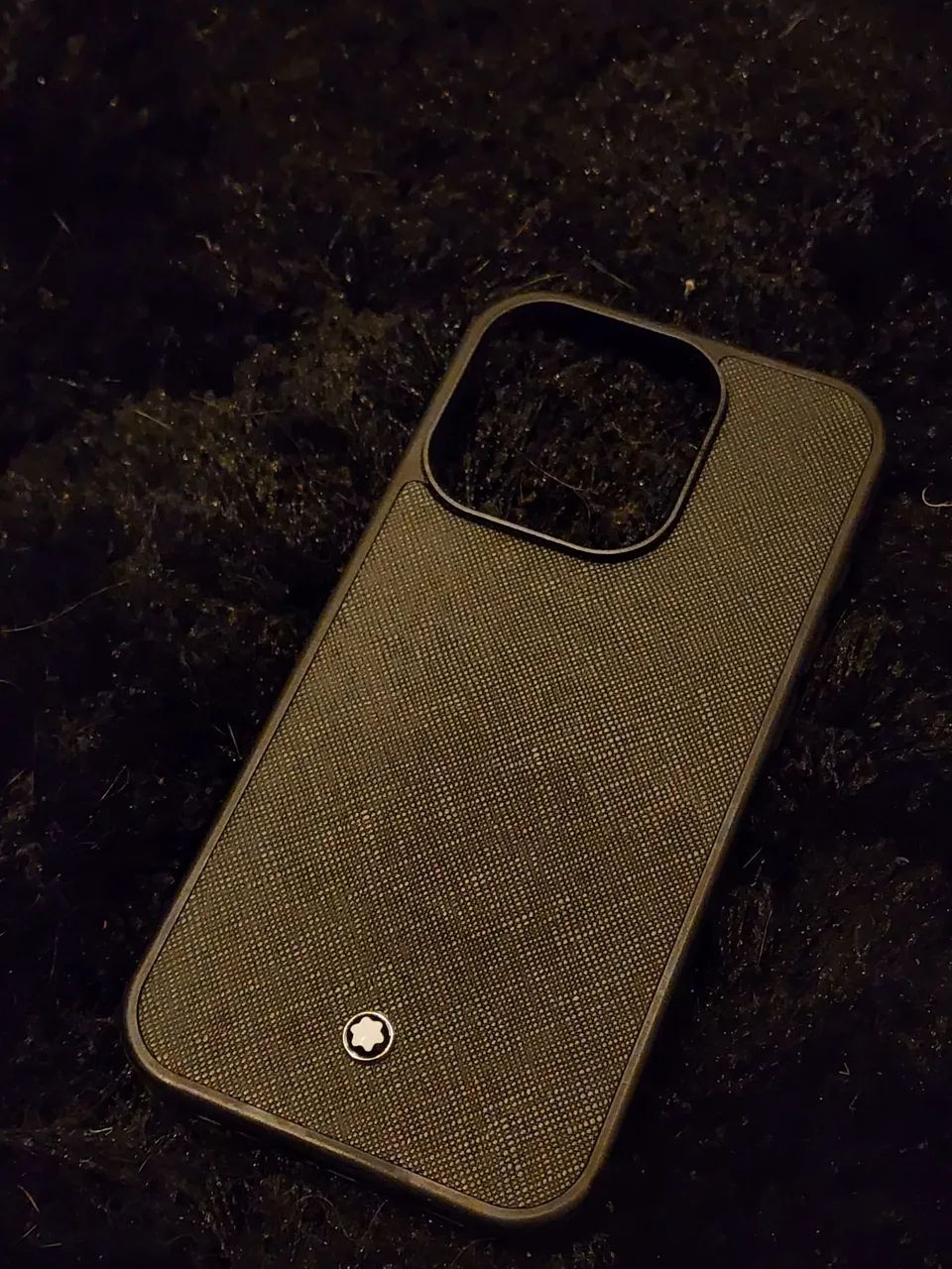 Capa case iPhone 15 pro montblanc tipo safiano