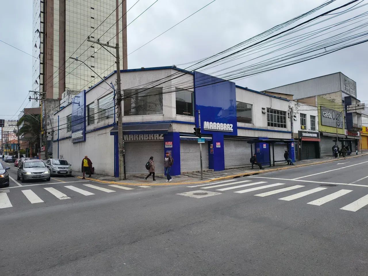 ÓTIMO PRÉDIO comercial (antiga MARABRAZ) para aluguel com 918 m² no Centro - Mogi das Cruz