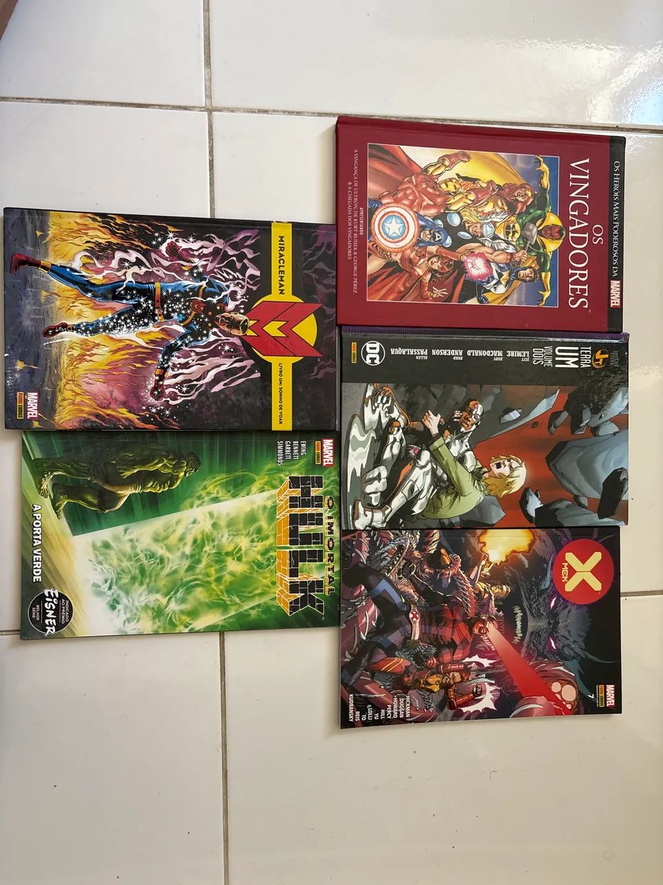     Coleção de HQs Marvel e DC Comics - Quadrinhos - Foto 5