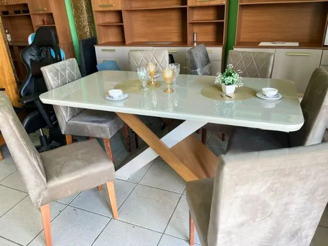 Mesa de jantar 6 lugares tampo de vidro