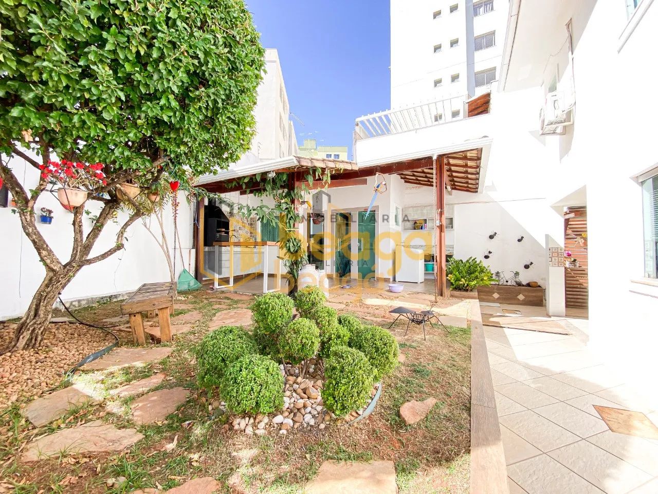 Casa com 3 quartos à venda em Belo Horizonte