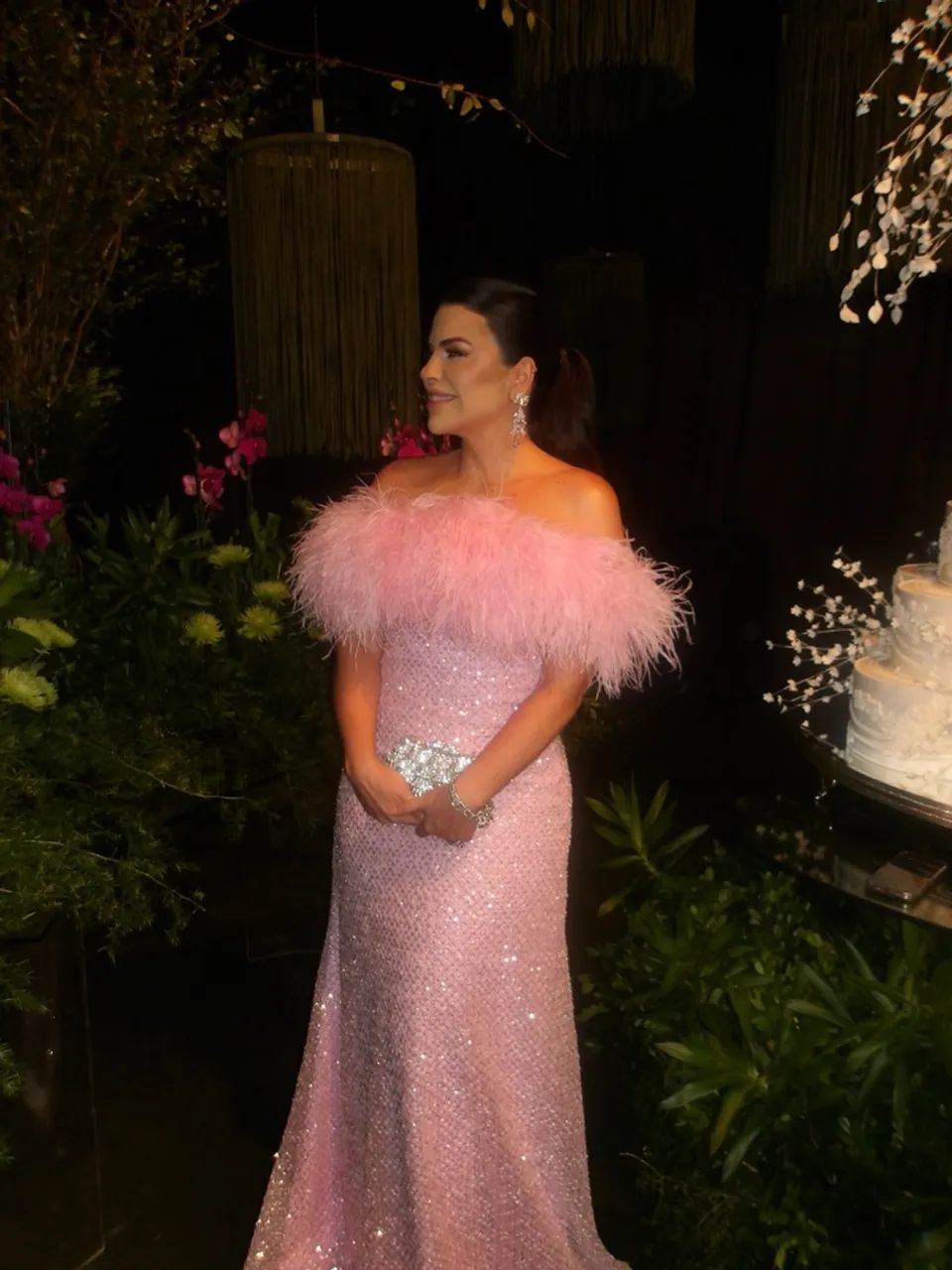 Vestido plumas bordado - Foto 4