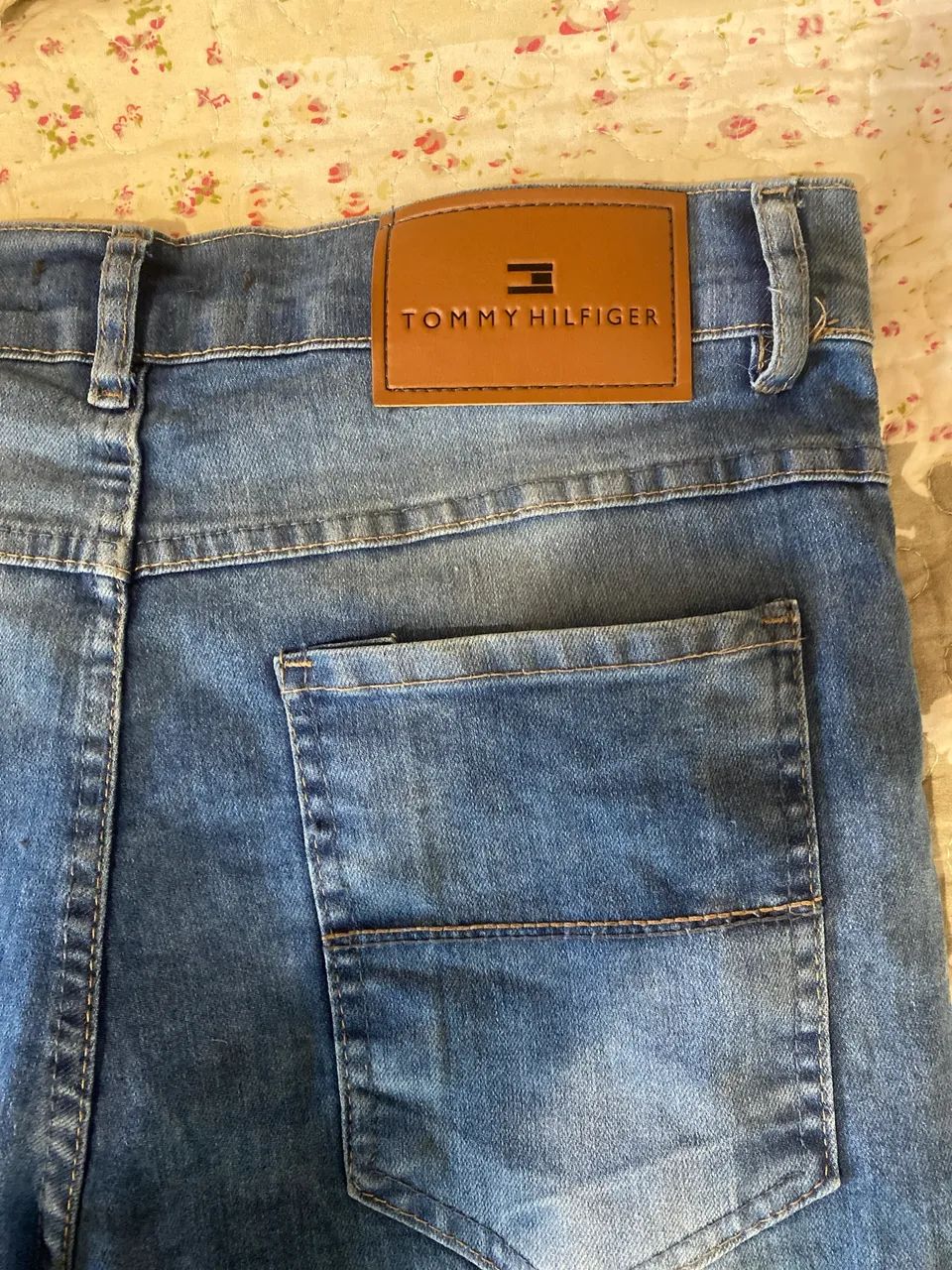 Calça Jeans Tommy Hilfiger Masculina Destroyed Tam. 40 - Foto 4