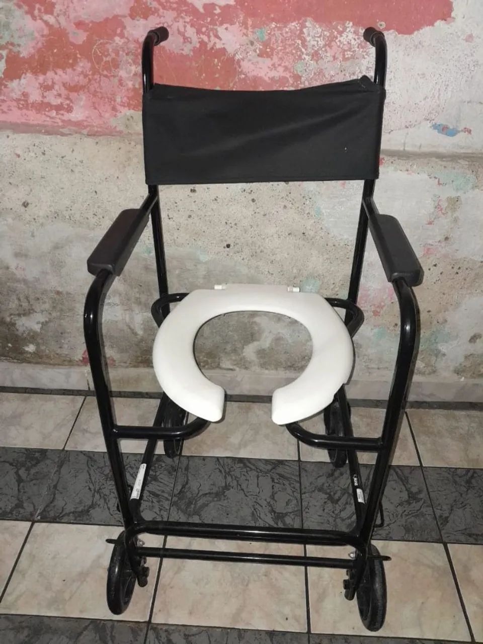 Cadeira de banho  - Foto 2