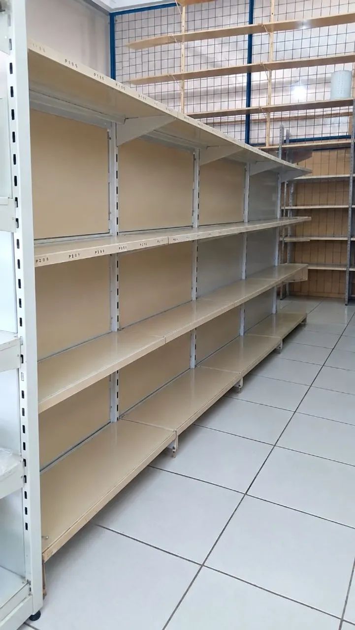 Prateleiras pra montar seu comércio 