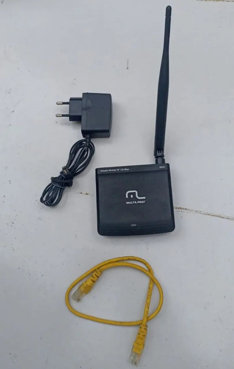 Roteador repetidor Multilaser uma antena 