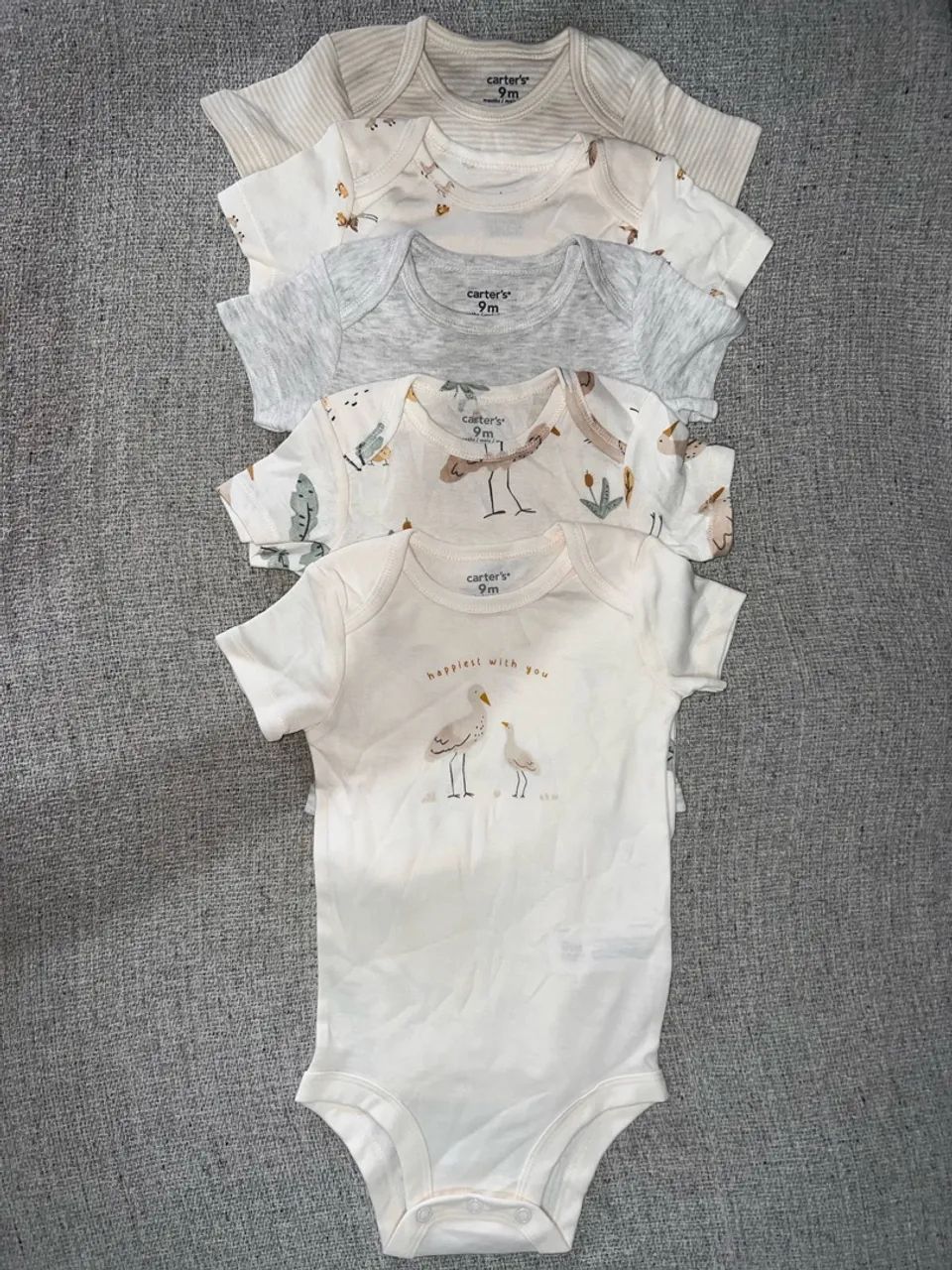 Kit 5 bodys Carters novos e original