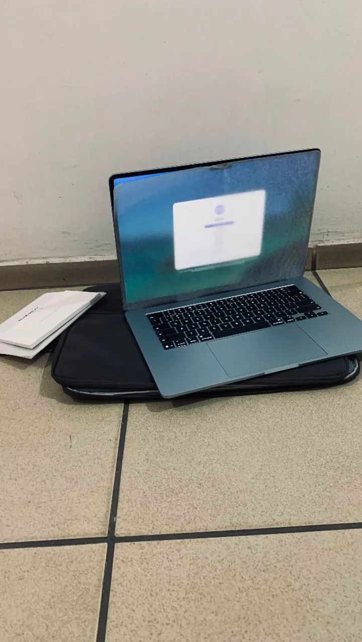 MacBook AIR M5 - Foto 2
