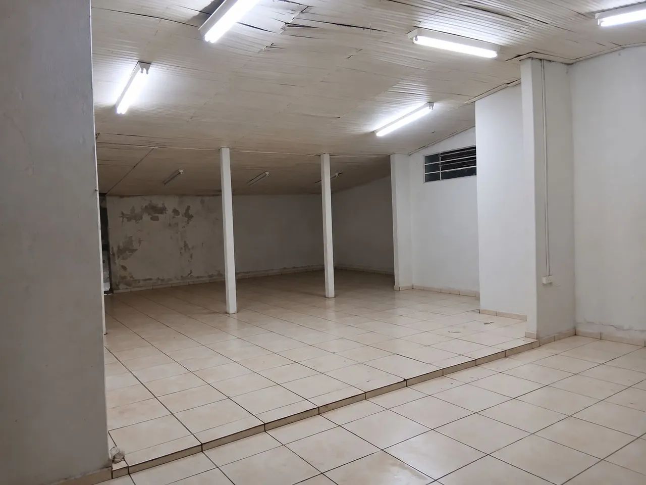 ALUGA-SE PONTO COMERCIAL - PARTICULAR - Foto 4