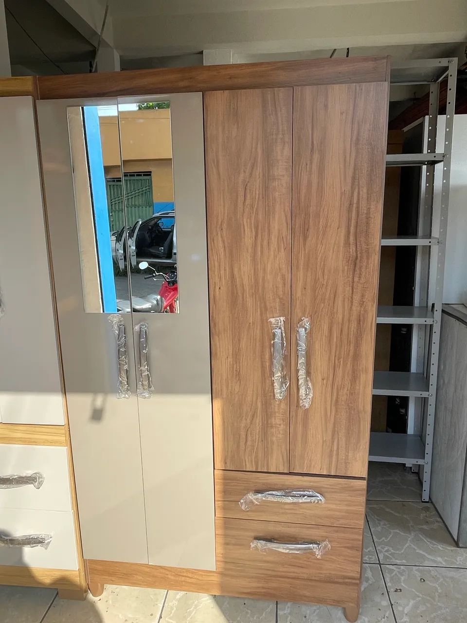 Guarda Roupa de solteiro 