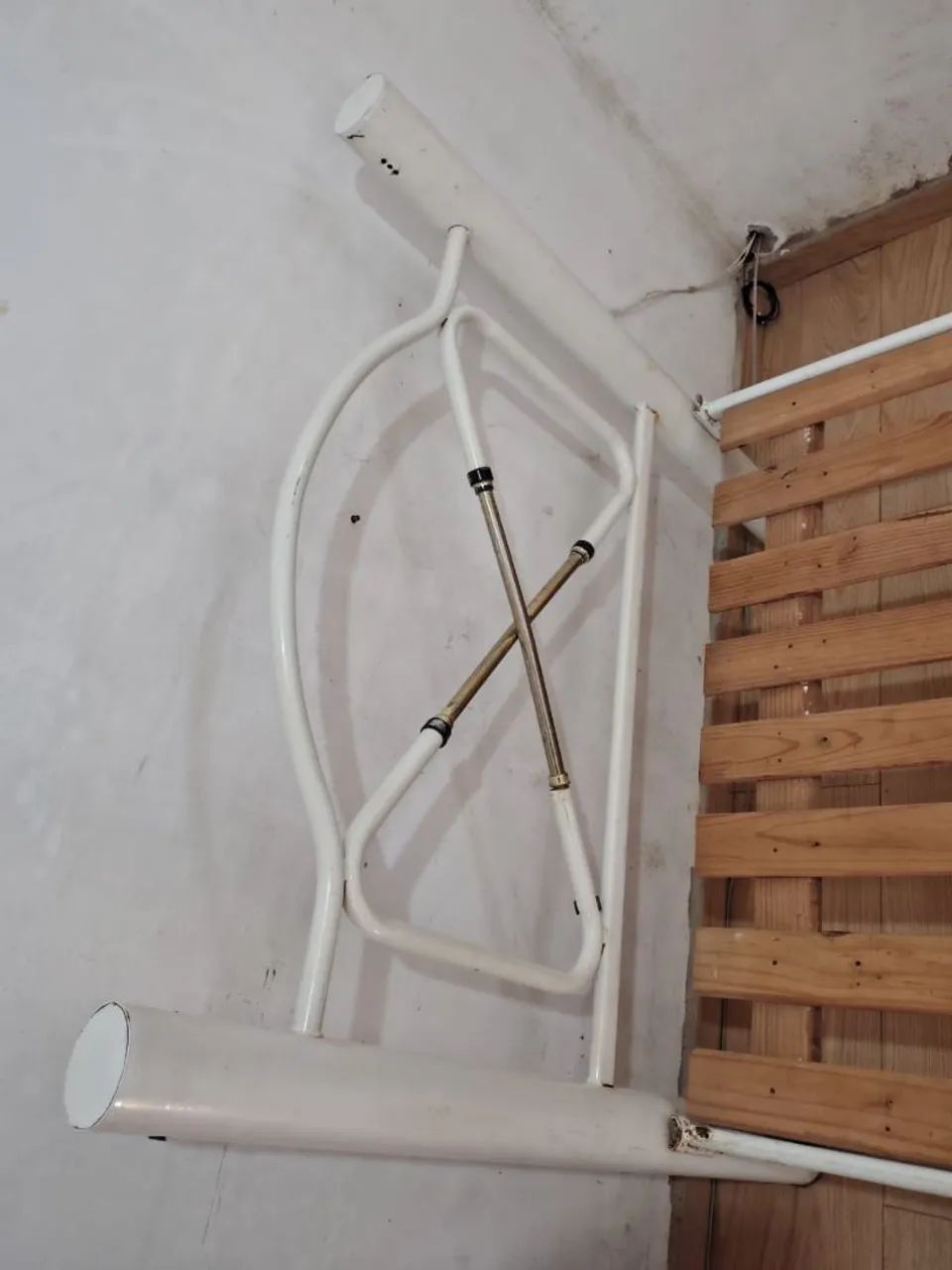  cama de solteiro de ferro 