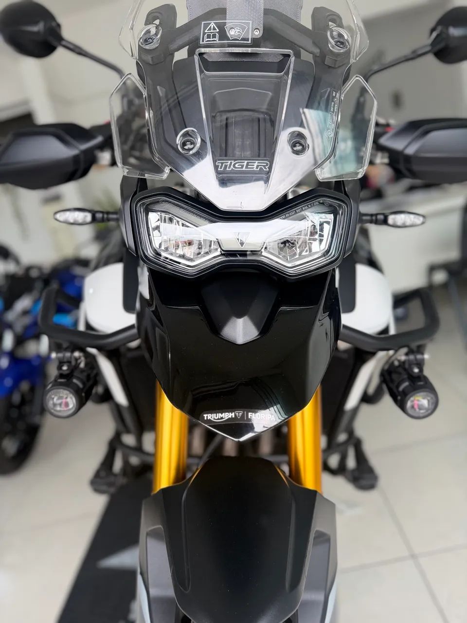 Triumph Tiger 900 Rally - 2022 IMPECÁVEL  - Foto 5