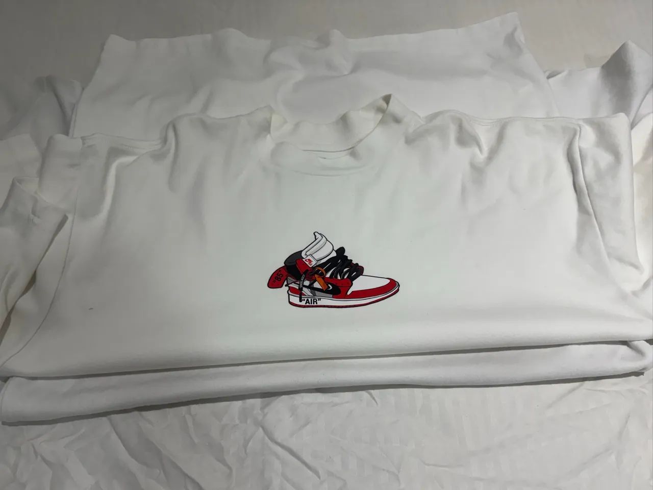 3 camisas XL Adidas, Levi?s e Nike  - Foto 2