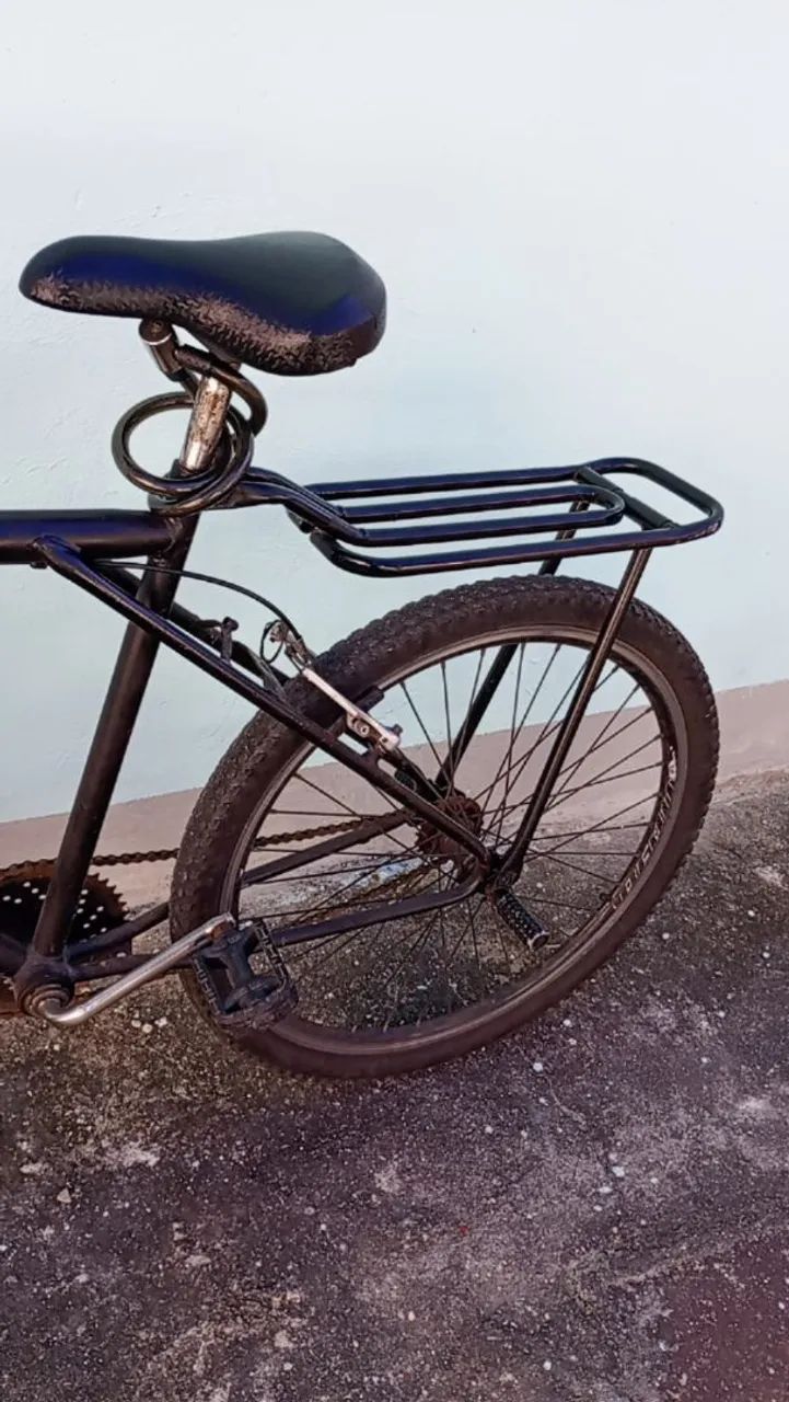 Bicicleta Aro 26 com Bagageiro - Foto 2