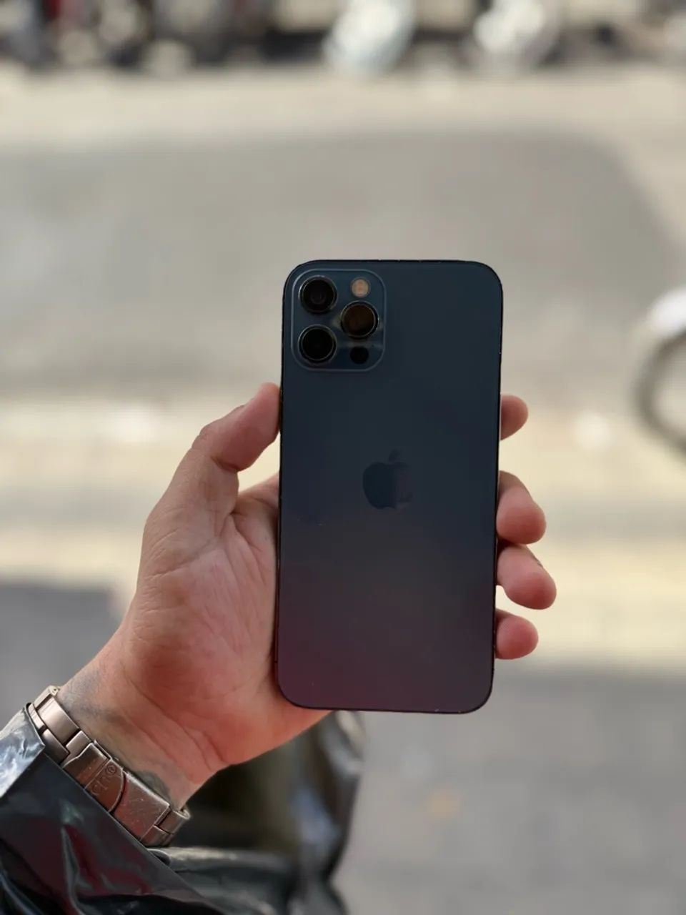 iPhone 12 Pro 128gb - Foto 2