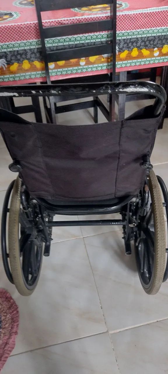 Cadeira de rodas  - Foto 2