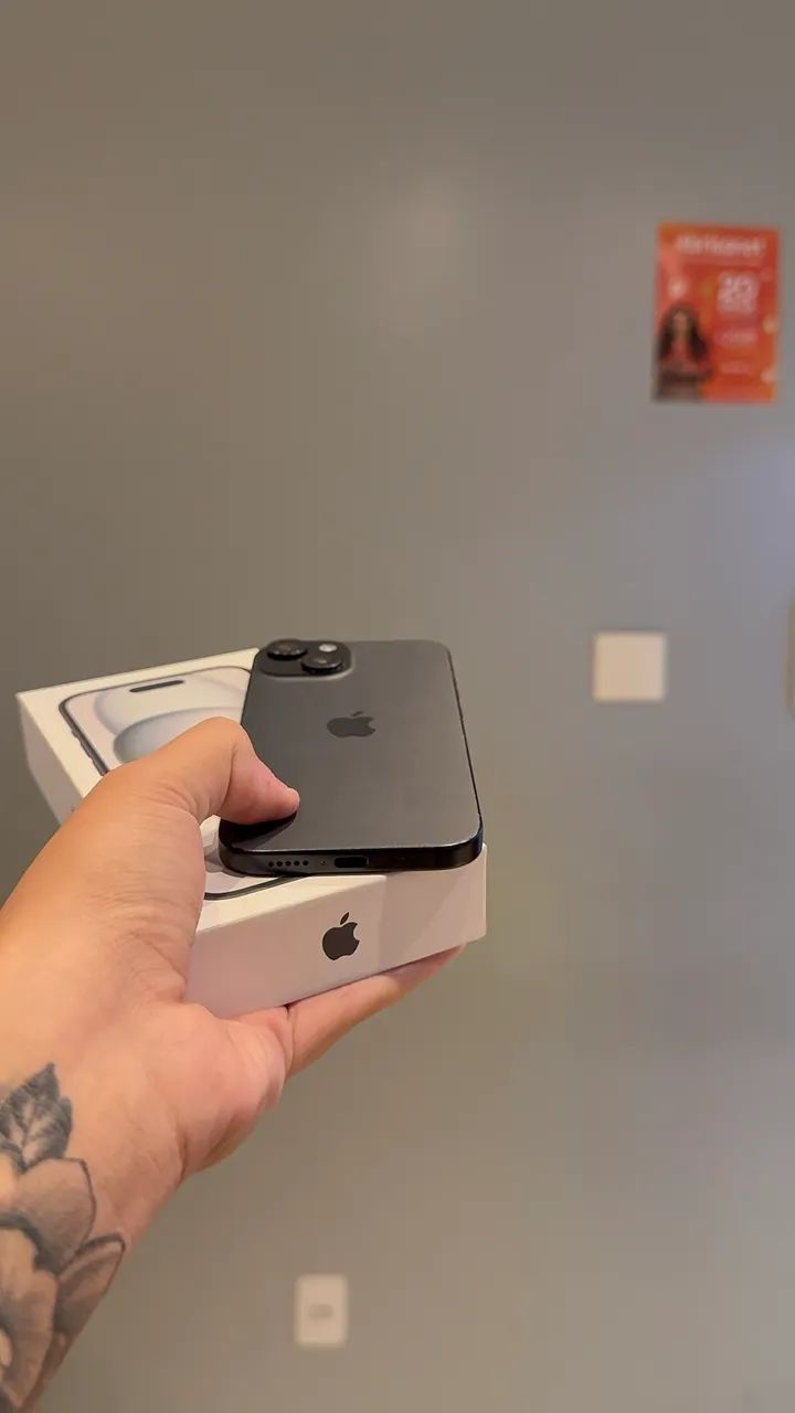 IPHONE 15 128GB ZEROOO - Foto 3