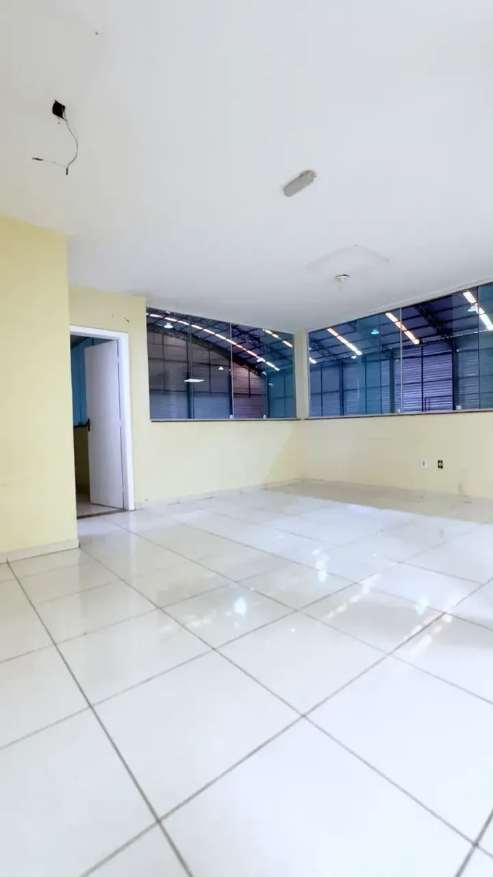 GALPÃO COM 1300M² COM LOCALIZAÇÃO IMPAR EM VILA VELHA - Foto 5