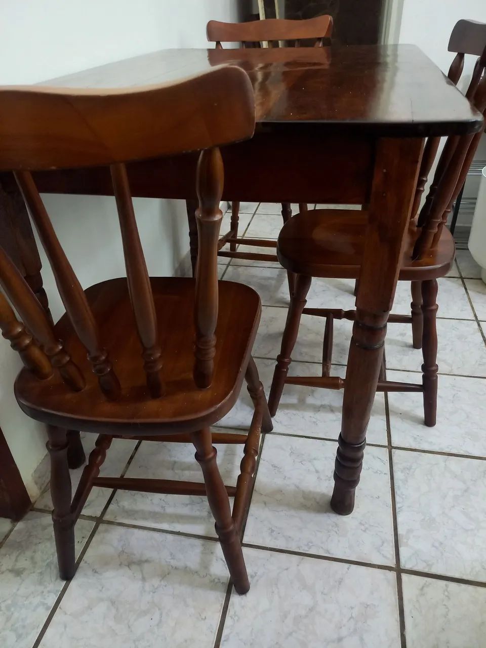 Mesa em Madeira Maciça  - Foto 3