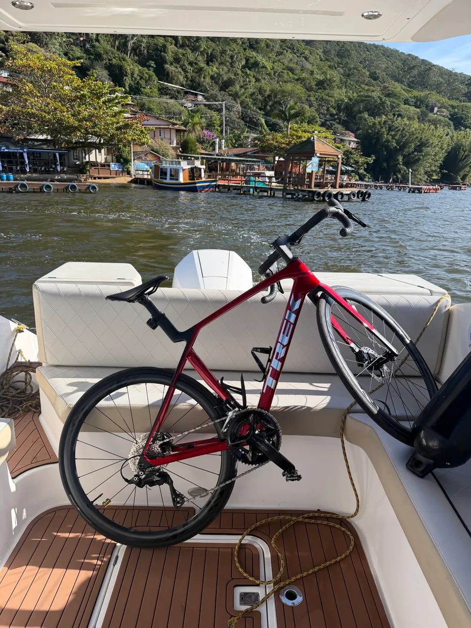 Bicicleta trekk madone carbono com rodas carbono 26