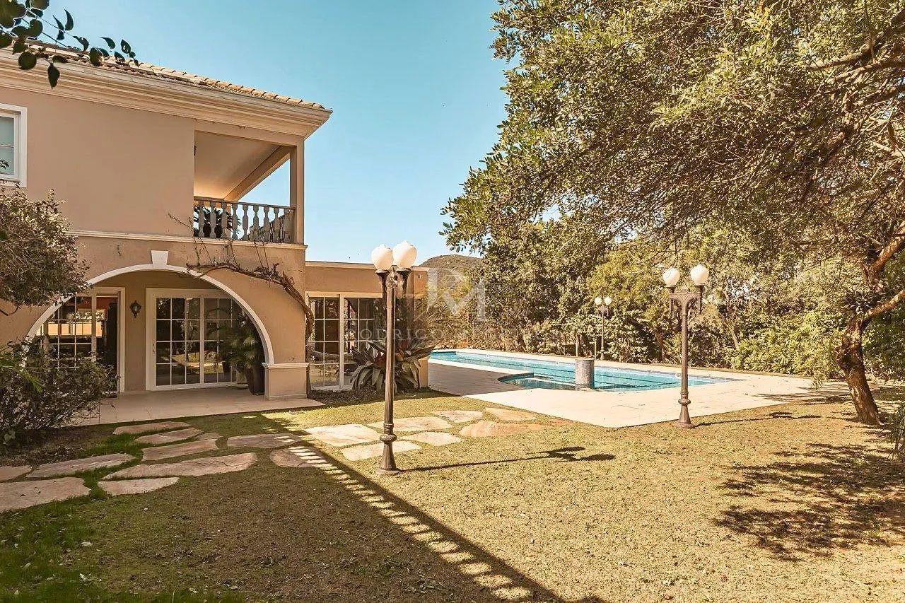 Casa em Condomínio com 5 suítes à venda nos Ingleses, Florianópolis