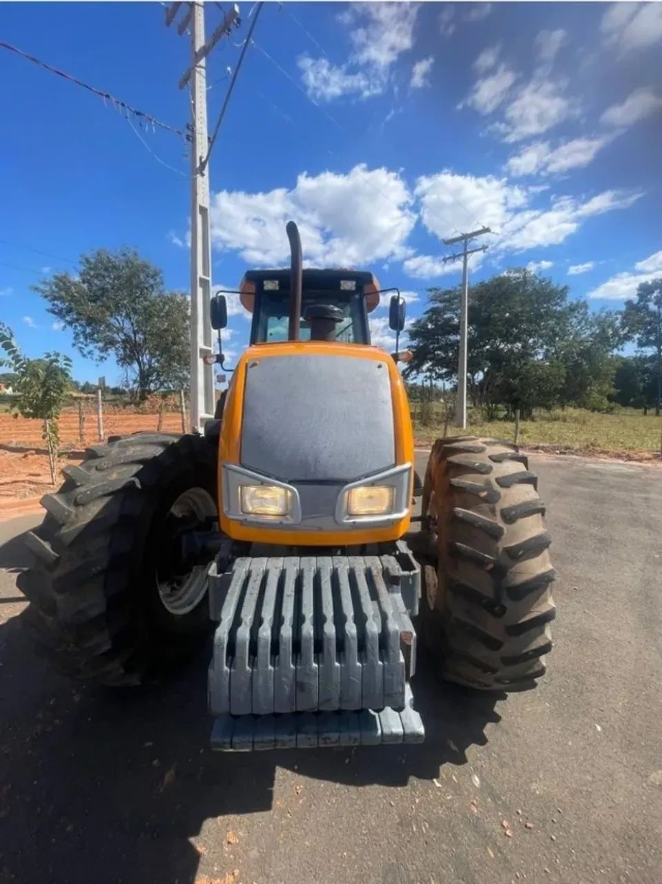 TRATOR VALTRA 185 PARCELADO - Foto 2
