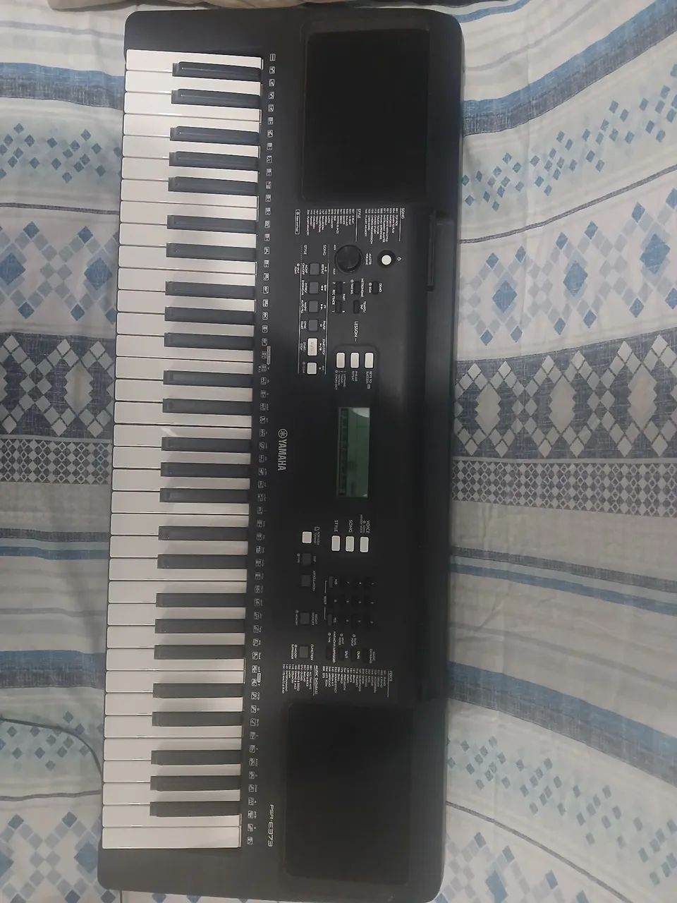 Teclado Yamaha PSR E373 funcionando em perfeito estado! - Foto 4