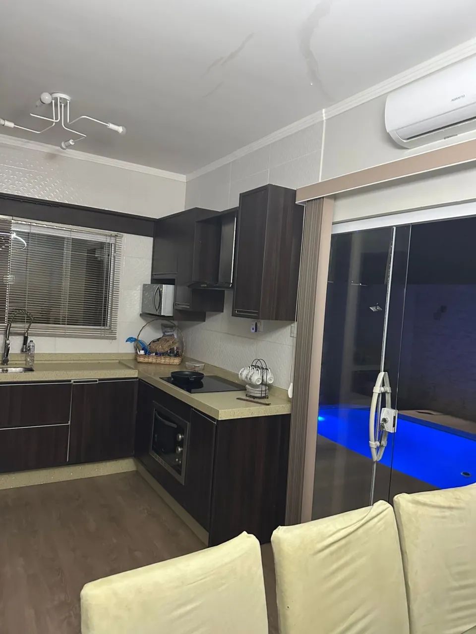 CASA COM PISCINA PRÓXIMO DA PRAIA  - Foto 6