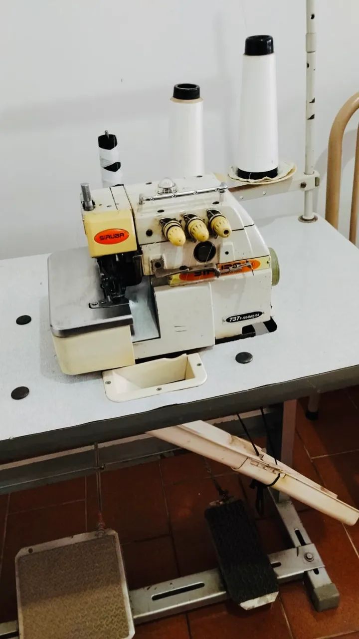 Máquina de costura overloque  - Foto 2