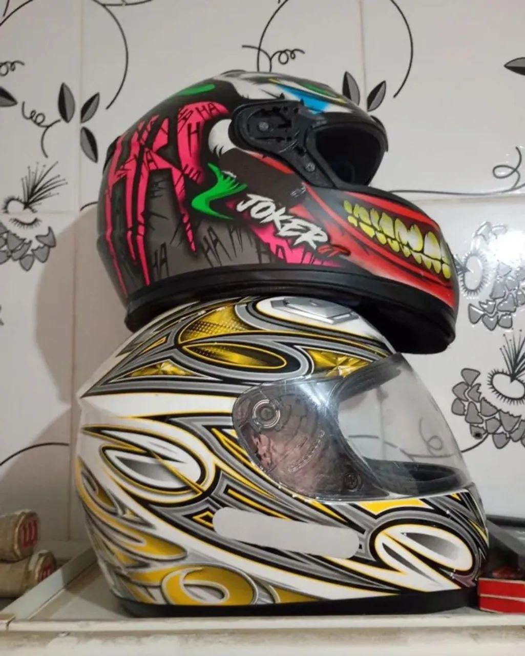 2 capacete excelente 