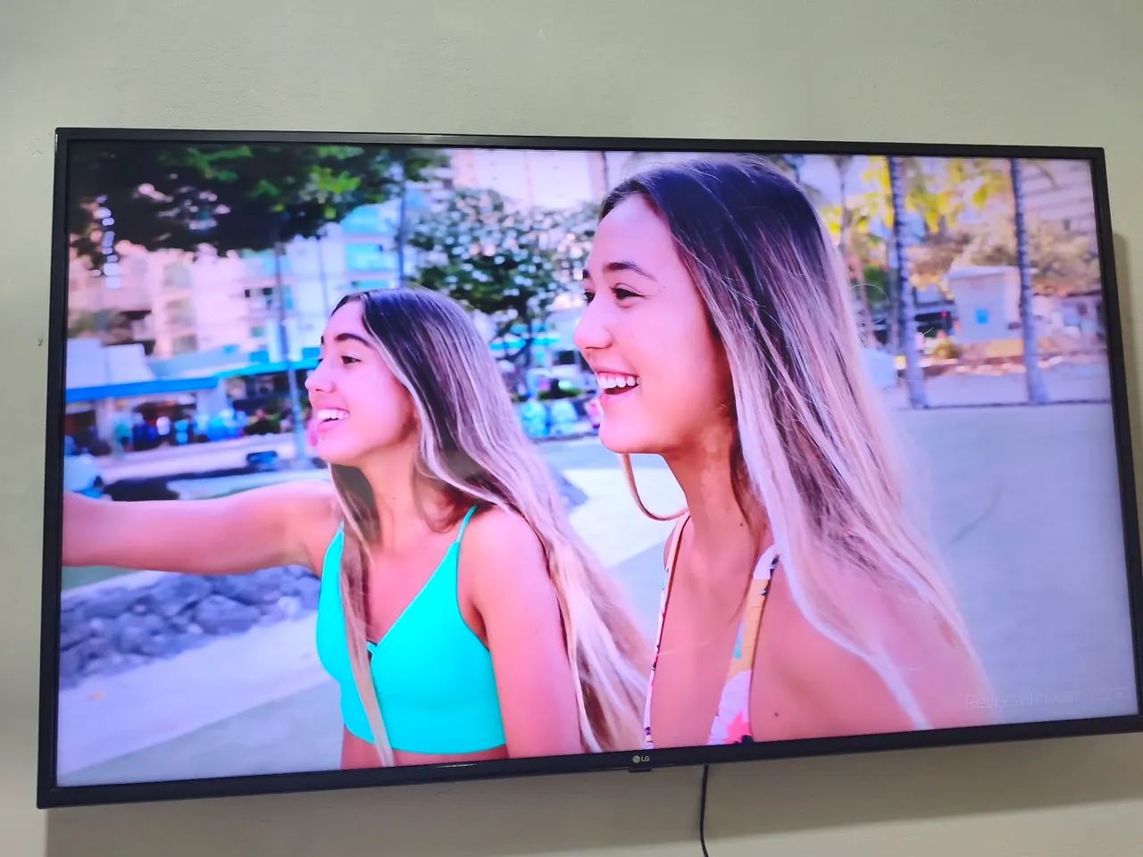 TV SMART LG 50 ultra 4K. Com ALEXA e Comando de Voz  - Foto 2